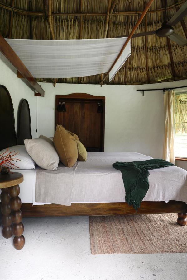 Jade Jungle Resort Teakettle Village Exterior photo